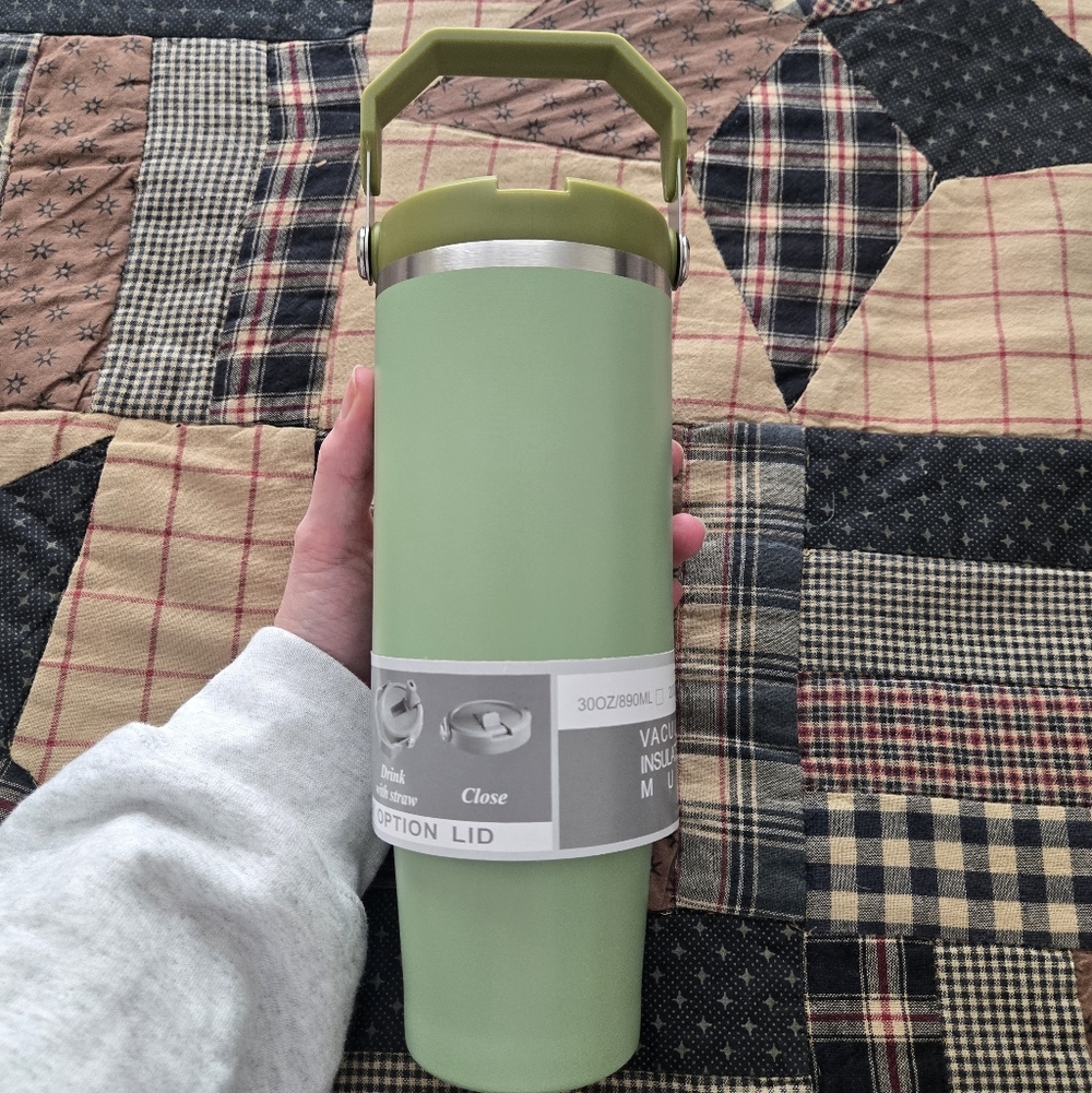 Green Vacuum Insulated Tumbler with Handle